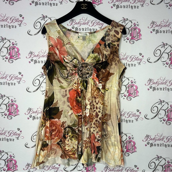 Dress Barn Tops - Dress barn tank top fairy cheetah print roses floral whimsical fairy beaded